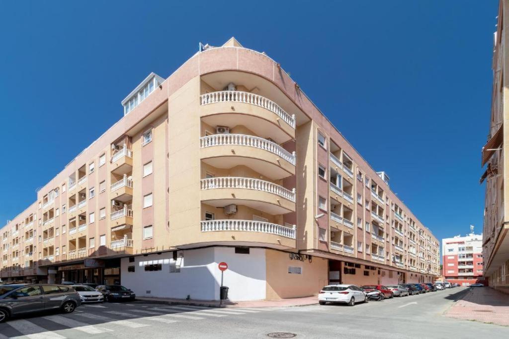 Bonito Apartamento En Torrevieja Eksteriør billede
